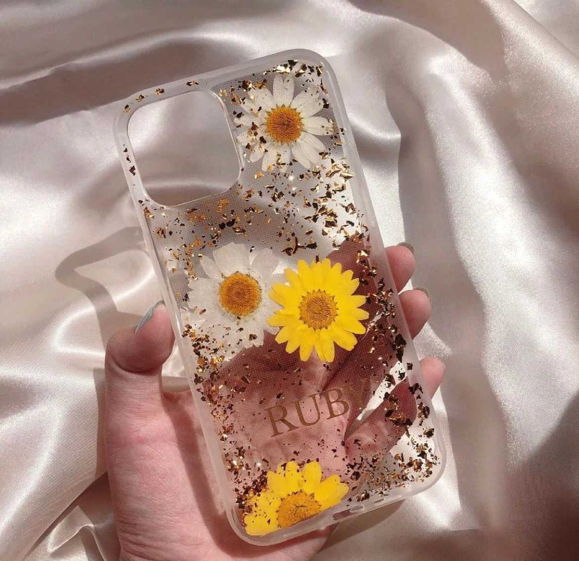 bloom garden phone case 💐