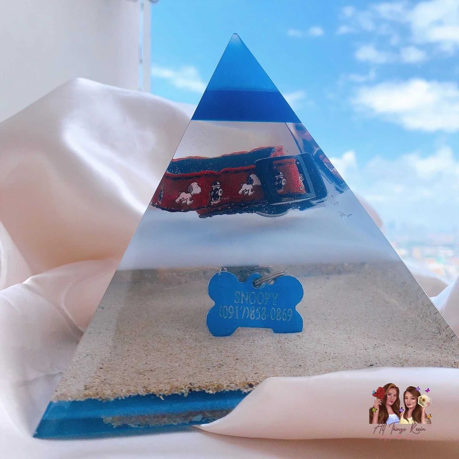 keepsake pyramid